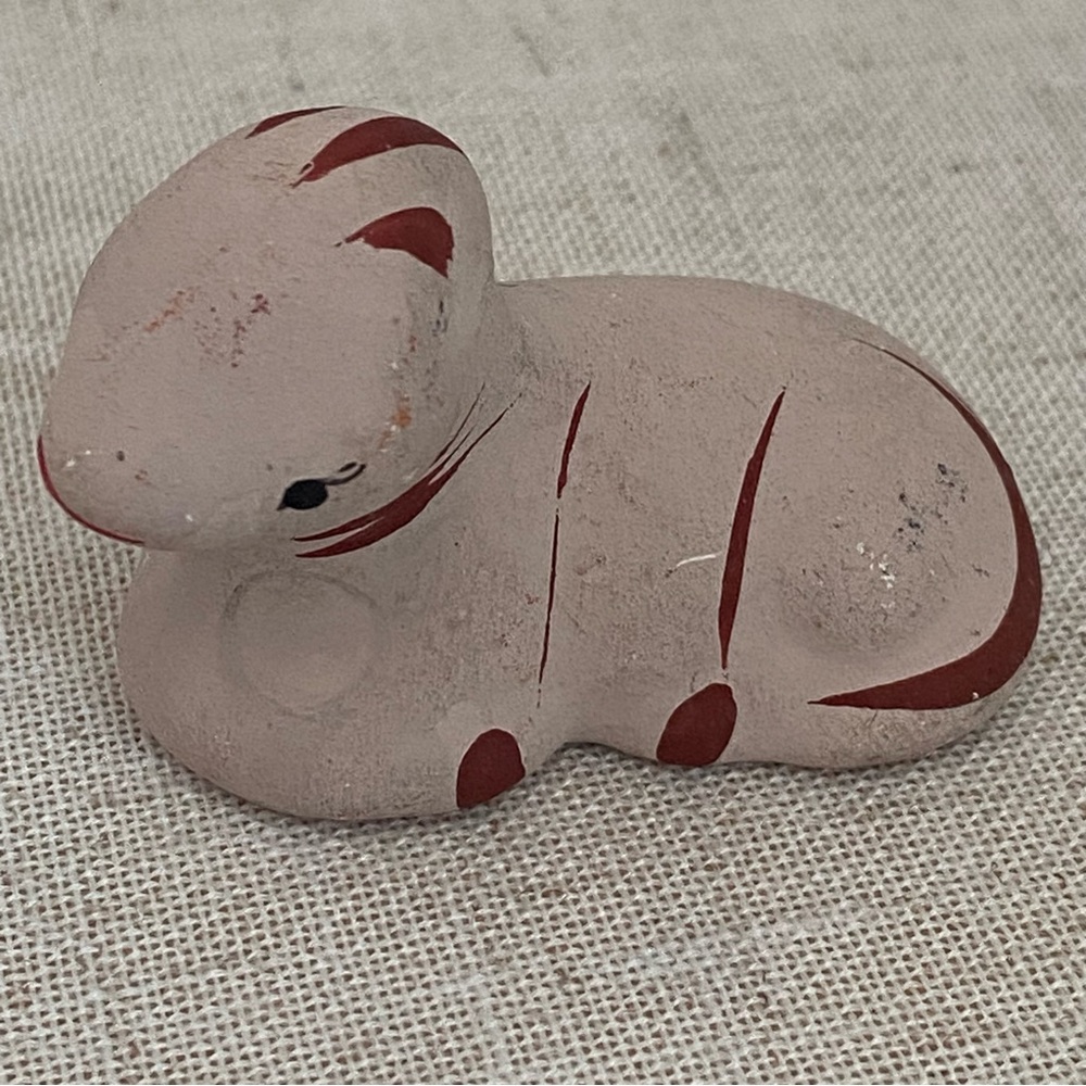 Vintage ceramic Alpaca Llama Figurine Mexican Folk Art animal pink ceramic